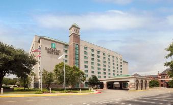 Embassy Suites by Hilton Montgomery Hotel & Conference Center