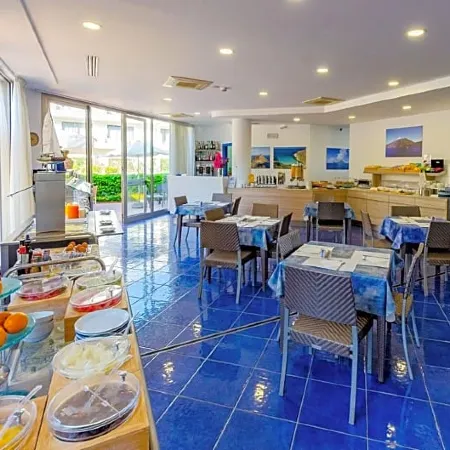 Astro Suite Hotel