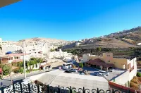 Edom Hotel - Mountain view