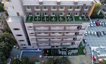 Apricot Hotel Ahmedabad