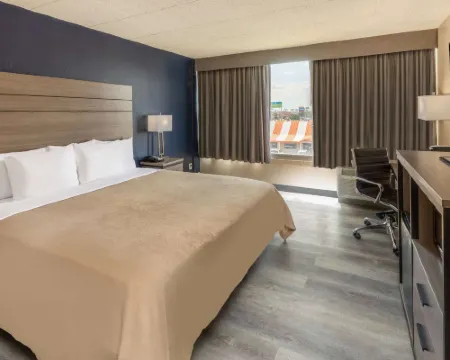 Baymont by Wyndham Laredo Hotels in Laredo