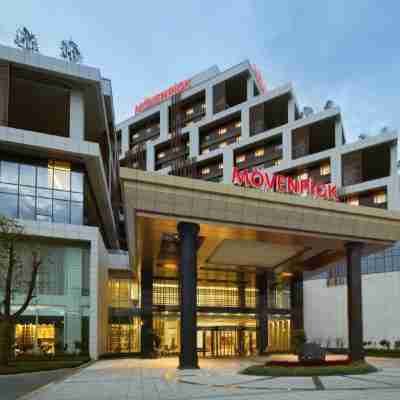 뫼벤픽 호텔 엔시 Hotel Exterior