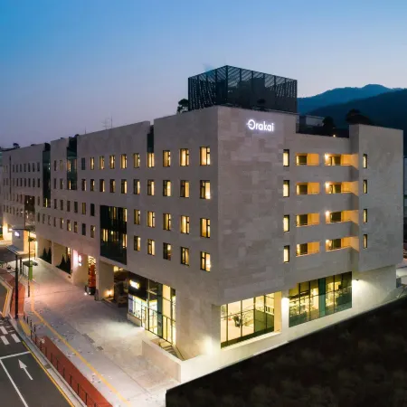 Orakai Cheonggyesan Hotel, BW Premier Collection Отели рядом с достопримечательностью «Дендрарий Singu Daehak»