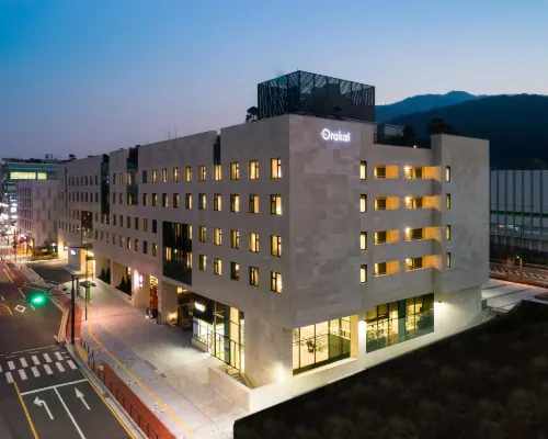 Orakai Cheonggyesan Hotel, BW Premier Collection Hotels near Shingu Botanic Garden