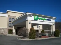 Holiday Inn Express Corning - Painted Post فنادق في كورنينغ