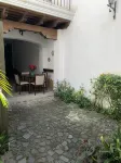El Calvario Lofts Hotels in Santa Ana