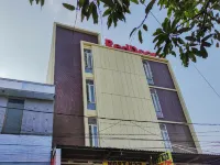 RedDoorz @ K23 Rungkut Madya Hotel di Kecamatan Rungkut
