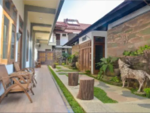 Hotel Family Nur Hotels in Sumenep