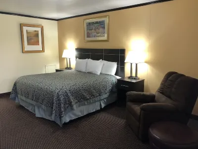 Flamingo Inn Hotels in Elk City