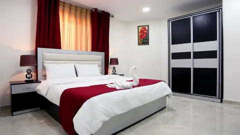 7Boys Hotel in Amman