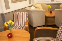 The Warwick Arms Hotel - the Coaching Inn Group - bar