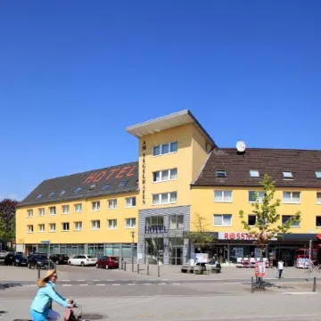 Hotel am Segelhafen