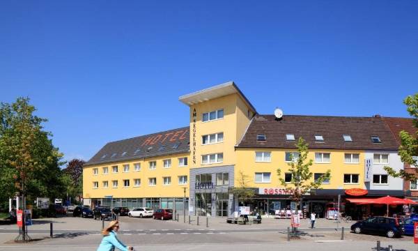 Hotel am Segelhafen