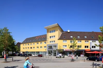 Hotel am Segelhafen Các khách sạn ở Schwentinental