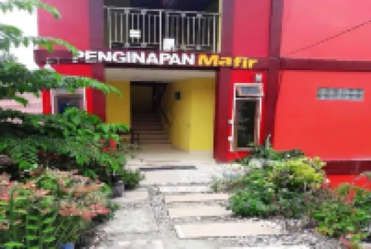 Penginapan Mafir