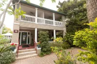 อินน์ ออน ชาร์ลอต