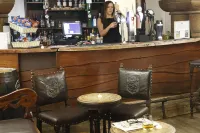 Buchanan Arms Hotel & Leisure, Sure Hotel Collection - bar