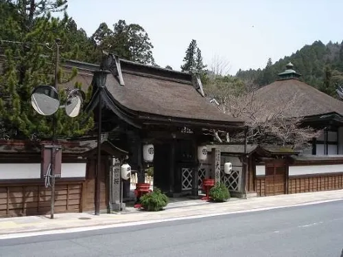 Daienin Hotels in Koya