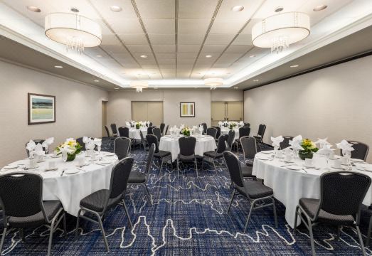 홀리데이 인 익스프레스 조식