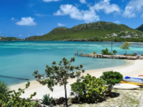 Catamaran Hotel Marina Hotels in Piccadilly