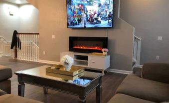 Tideview 66 · New Luxury 3 Suites Resort Home. Sleep 9 - Housity