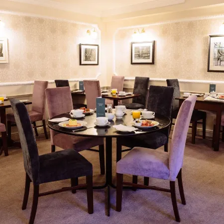 Stauntons on the Green Hotel