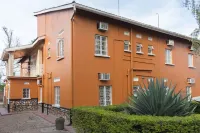 Rwenzori International Hotel Kasese Các khách sạn ở Busongora