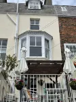 Lantana Guest House - Boutique