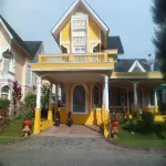 Kota Bunga CC Hotel di Cipanas