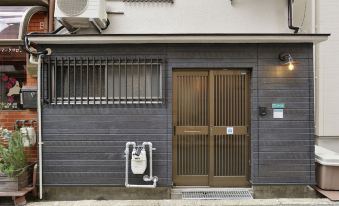Konpeito House - Housity