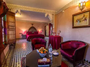 다르 알 안달루스