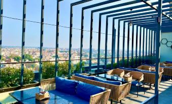 1. Hotel Ga..