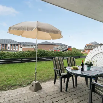 "Iliane" - 100m from the Sea