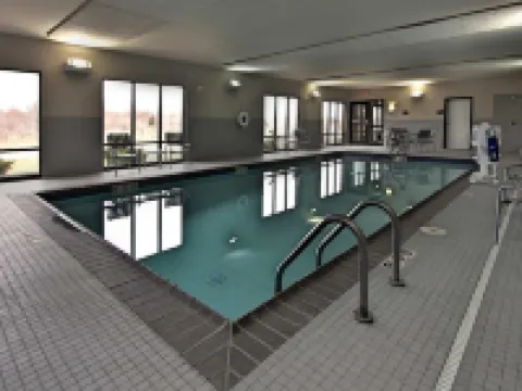 ハンプトン イン デファイアンス ディファイアンスのホテル