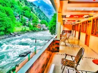 Green Valley Hotel & Restaurant Hotels in Khanian