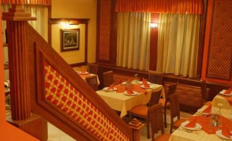 Hotel Anna - Housity