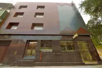 Hotel Del Inn Near IGI Airport Hotels in Mahipalpur