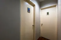 Lings Airbnb Hotel di Kuching Division