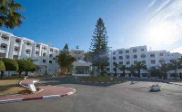 Thapsus Beach Resort