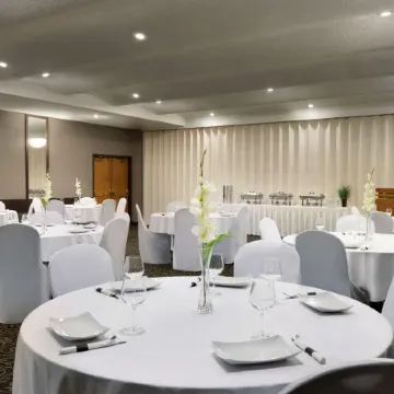 Travelodge by Wyndham Lethbridge