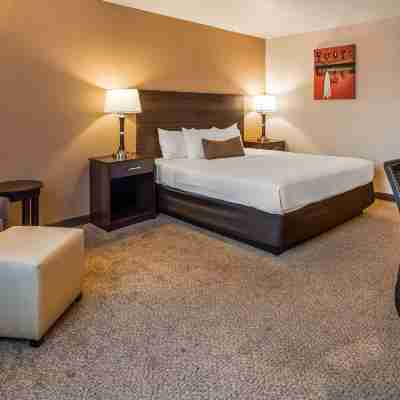 Best Western Green Bay Inn Conference Center Rooms