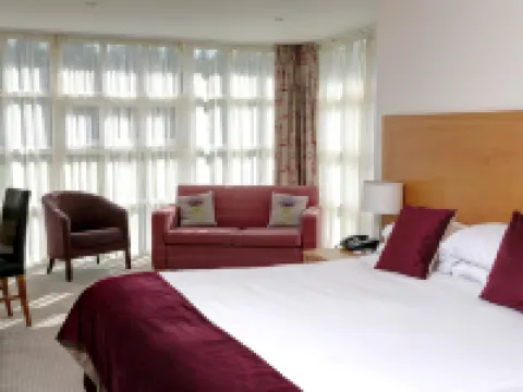 Best Western Balgeddie House Hotel グレンロセスのホテル