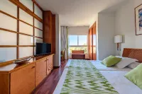 Estival Park Silmar Hotels in La Pineda