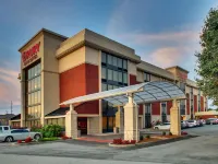 Drury Inn & Suites Bowling Green Hotels in Warren County