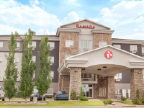 Ramada by Wyndham Camrose Hotels in Camrose