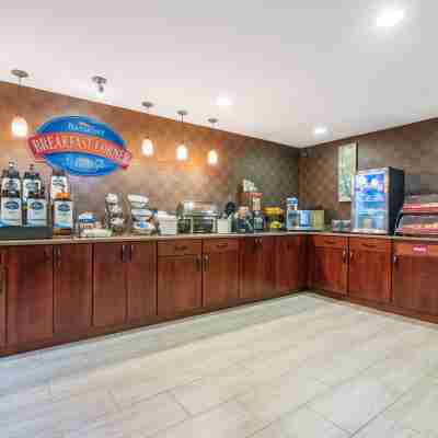 歐克萊爾唄盟套房酒店 Dining/Meeting Rooms