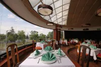 Best Western Plus Gran Marques Hotels in Метепек
