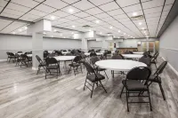 SureStay Plus by Best Western Windsor