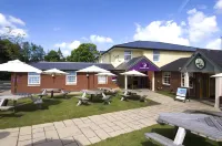 Premier Inn Shrewsbury North (Harmer Hill) - Parkering