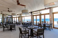 Kagi Maldives Resort & Spa - breakfast
